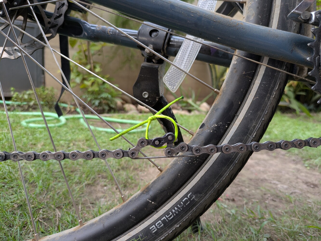 After far too much difficulty, I was able to get some new quick links (and replace this one, which got damaged by a mechanic)