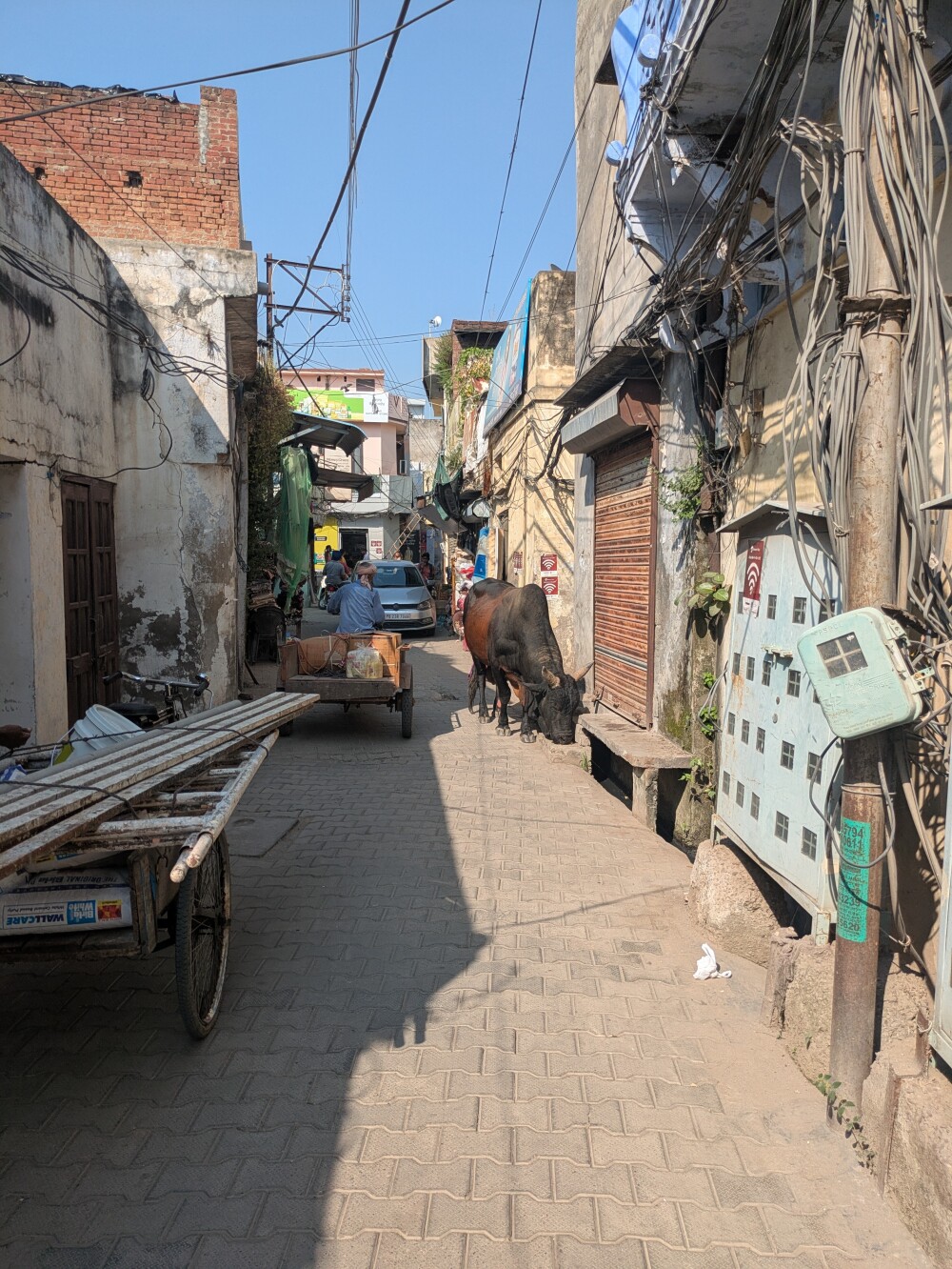 Classic street scenes in Bassi Pathana
