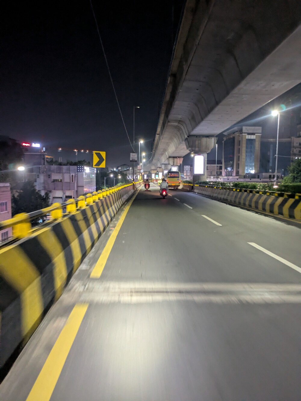 The expressway is officially "no bicycles" but nobody stopped me